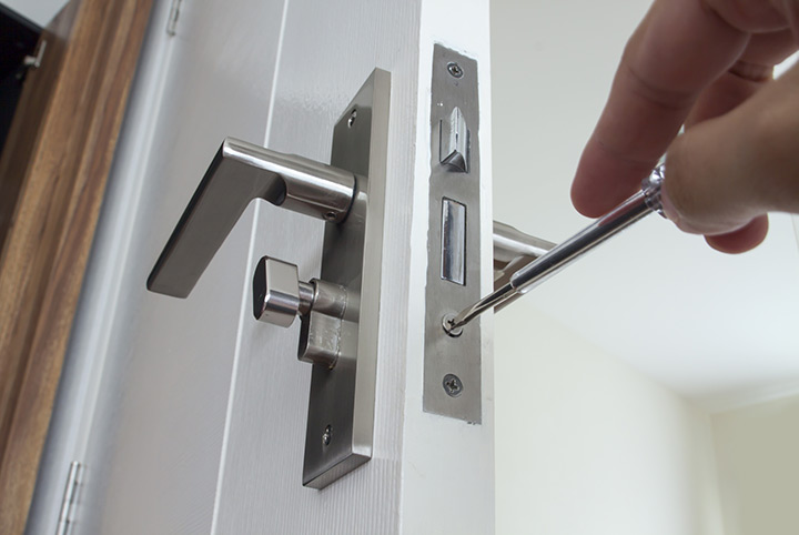 Our local locksmiths are able to repair and install door locks for properties in Scarborough and the local area.